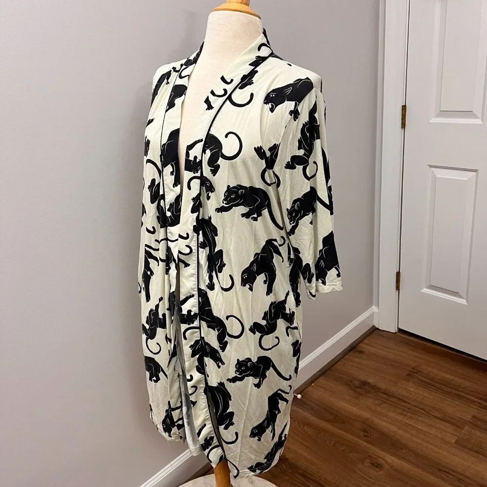 Kilo Brava Panther Short Loungewear Robe Sz L